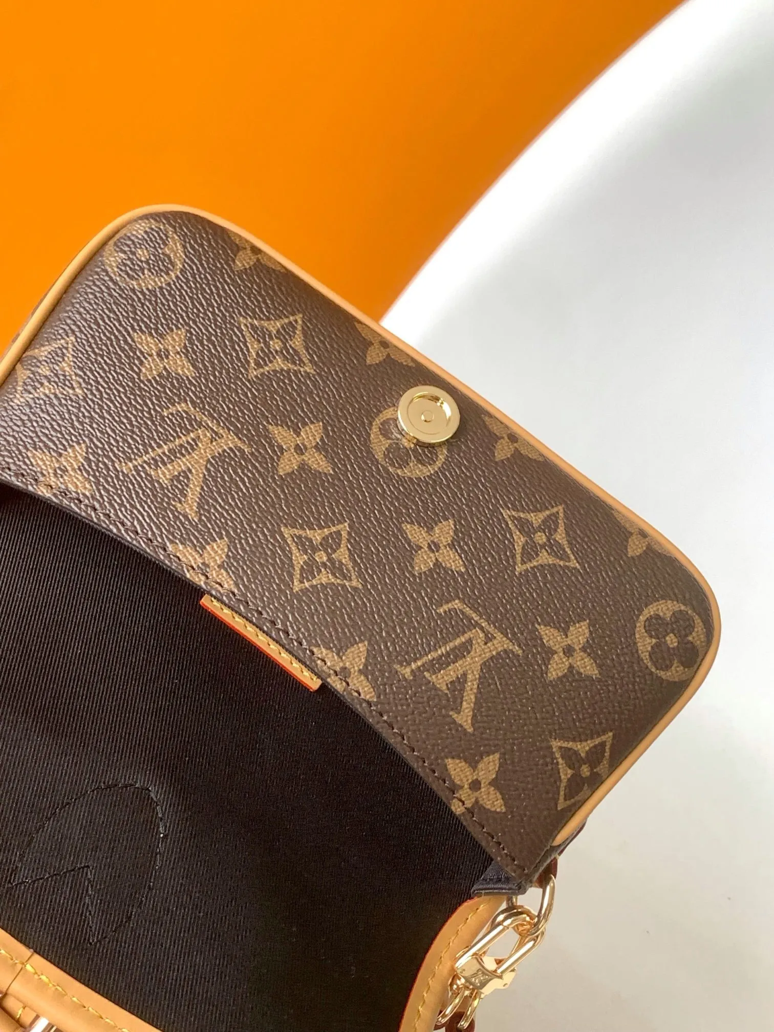 All Categories Official Website "Brand Women's Bags" Women's Bags 💙 LV 2025 New LV Crossbody Bag