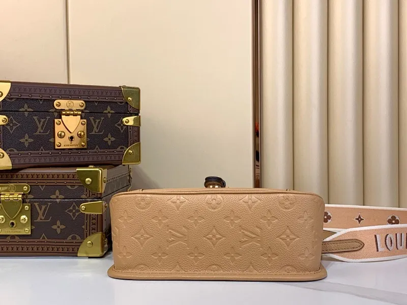 All categories 💚 Authentic bags 💚 LV 2024 official website new LV crossbody bag