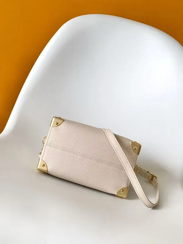 All Categories Official Website "Brand Women's Bags" Women's Bags 💙 LV 2026 New LV Crossbody Bag