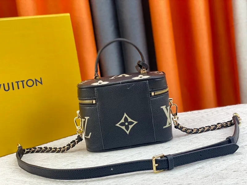 All Categories Official Website "Brand Women's Bags" Women's Bags 💙 LV 2023 New LV Crossbody Bag