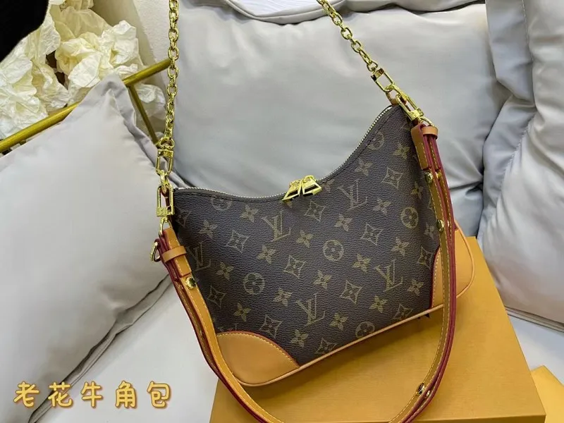 All categories Official website "Brand Women's Bags" Women's Bags 💙 LV fine imitation LV, high imitation LV bags, LV crossbody bags, 2023 official latest version LV croissant bag, LV bag factory, recommended bags, size: 29CM