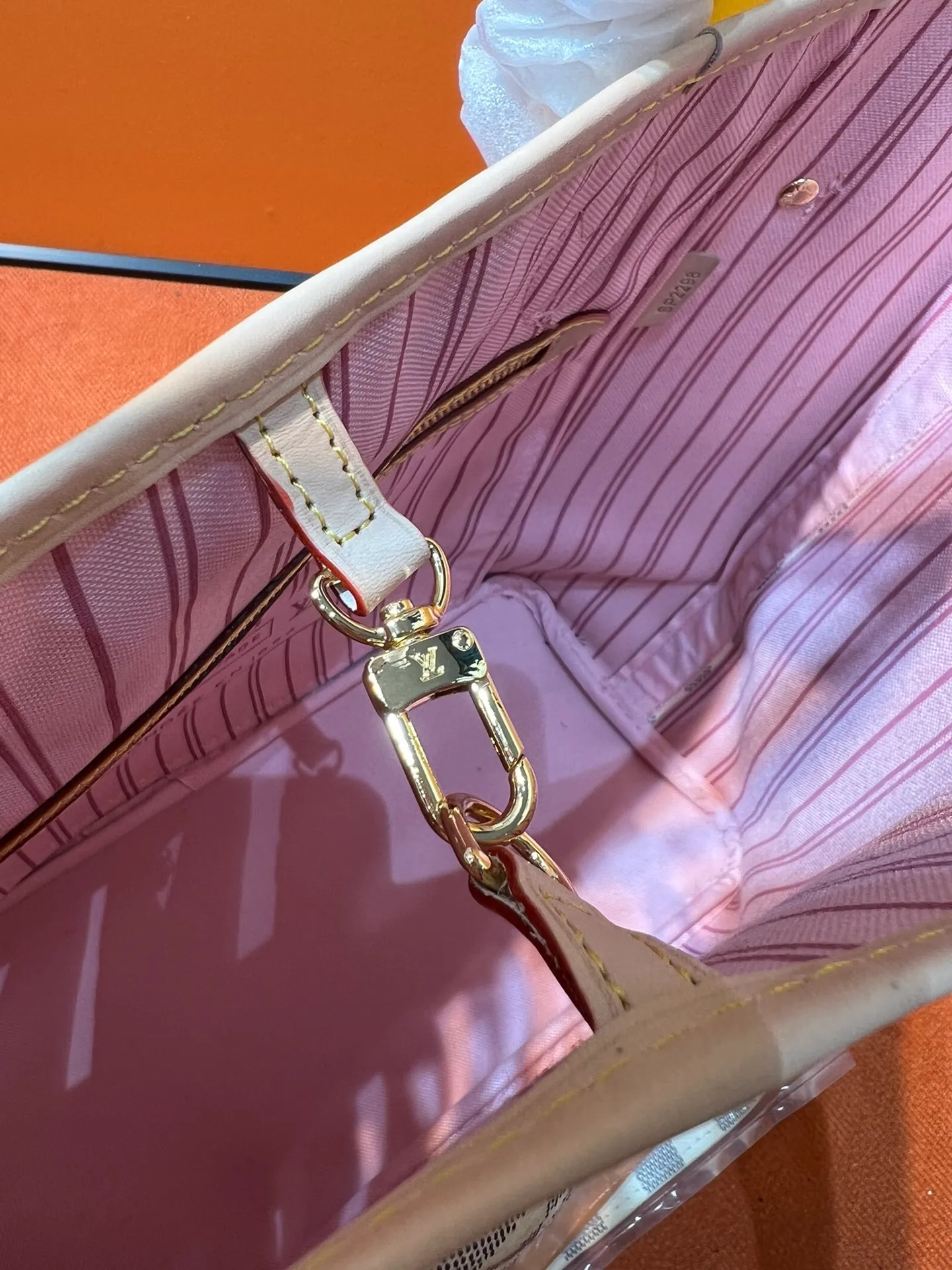 All Categories Official Website "Brand Women's Bags" Women's Bags 💙 LV 2022 Official New LV Handbag Wholesale 58001400 High Quality Size: 32-29-17 CM