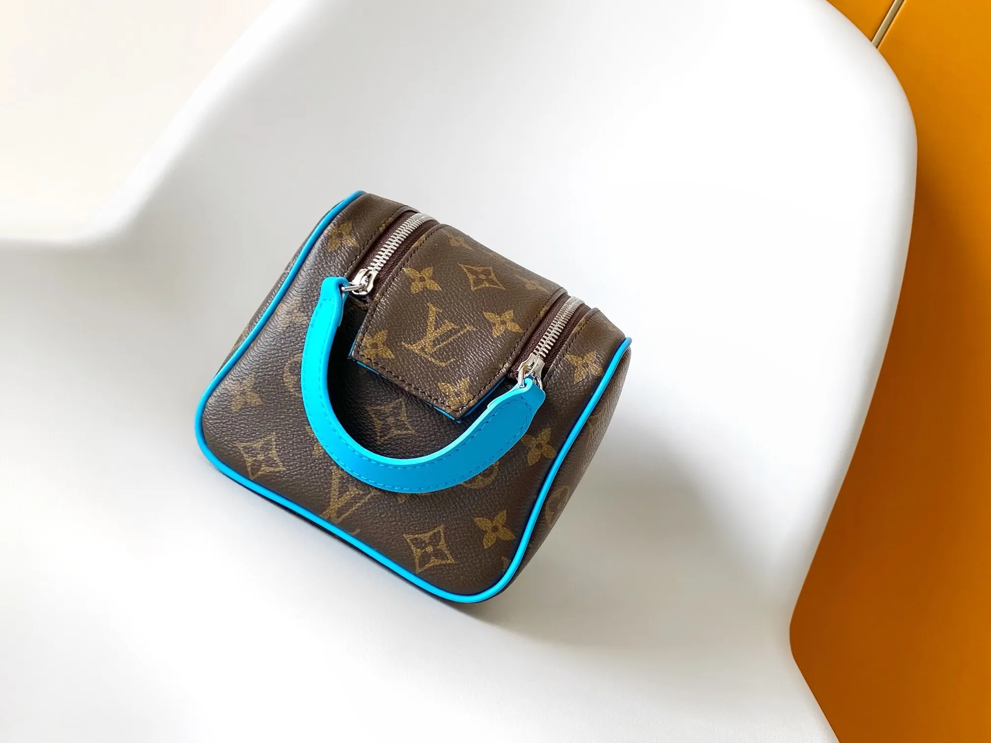 All Categories Official Website "Brand Women's Bags" Women's Bags 💙 LV 2025 New LV Cosmetic Bag