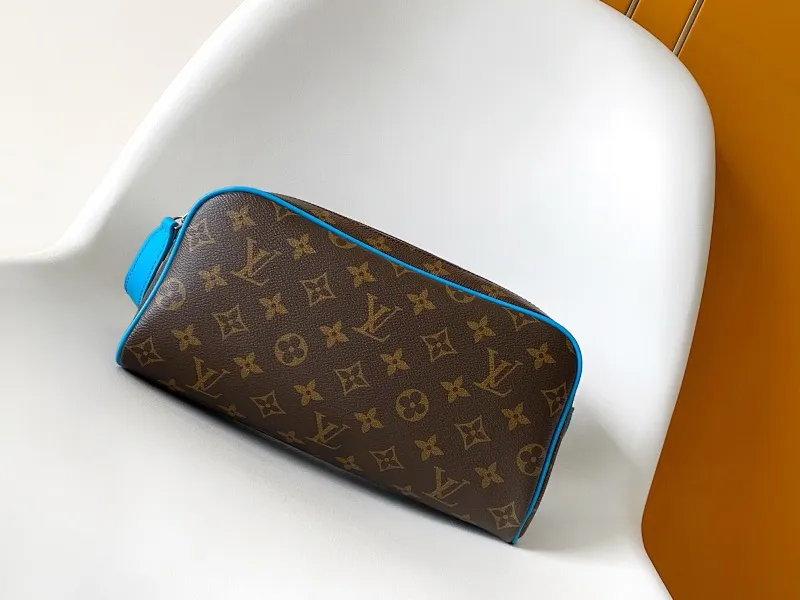 All Categories Official Website "Brand Women's Bags" Women's Bags 💙 LV 2025 New LV Cosmetic Bag