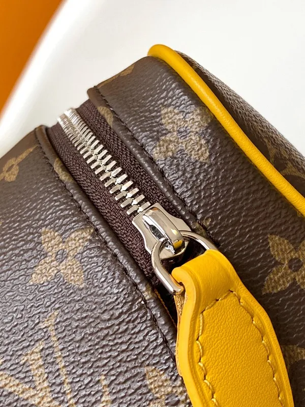 All Categories Official Website "Brand Women's Bags" Women's Bags 💙 LV 2025 New LV Cosmetic Bag