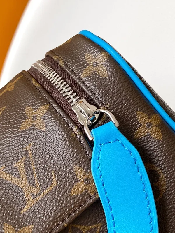 All Categories Official Website "Brand Women's Bags" Women's Bags 💙 LV 2025 New LV Cosmetic Bag