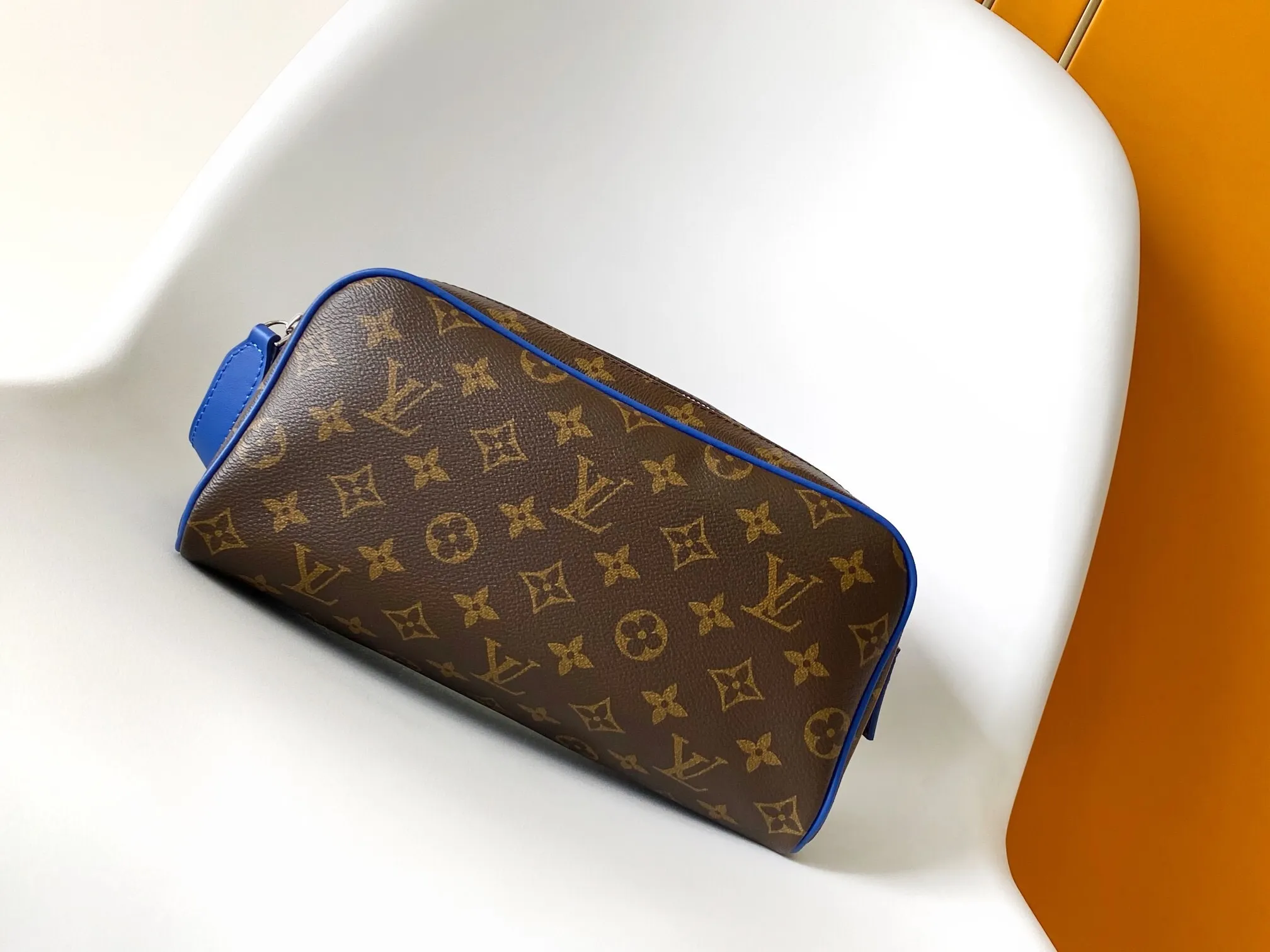 All Categories Official Website "Brand Women's Bags" Women's Bags 💙 LV 2025 New LV Cosmetic Bag