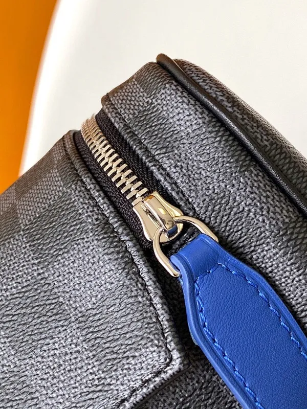 All Categories Official Website "Brand Women's Bags" Women's Bags 💙 LV 2025 New LV Cosmetic Bag