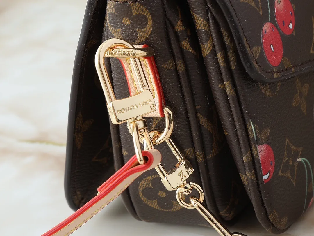 All Categories Official Website "Brand Women's Bags" Women's Bags 💙 LV 2025 New LV Crossbody Bag