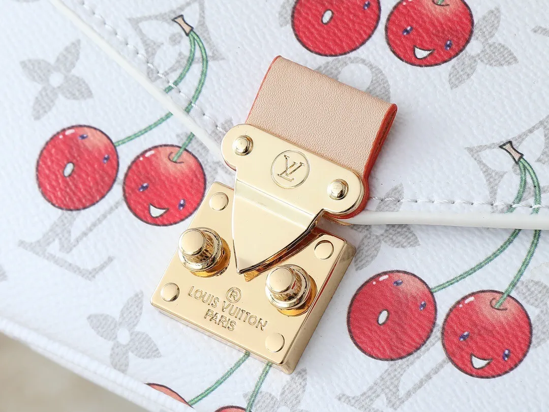 All Categories Official Website "Brand Women's Bags" Women's Bags 💙 LV 2025 New LV Crossbody Bag