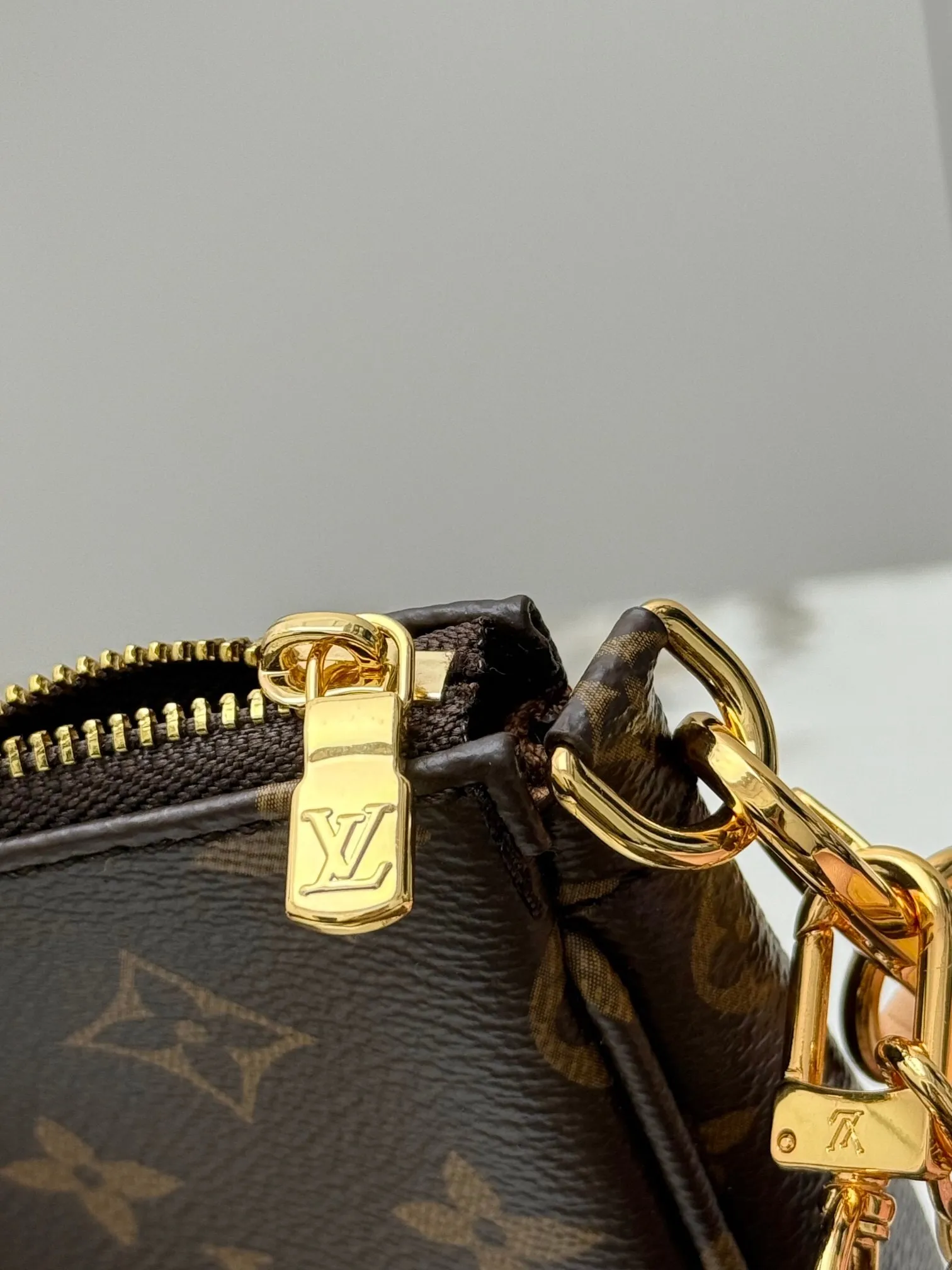 All Categories Official Website "Brand Women's Bags" Women's Bags 💙 LV 2025 New LV Crossbody Bag
