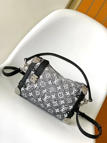 All Categories Official Website "Brand Women's Bags" Women's Bags 💙 LV 2026 New LV Crossbody Bag