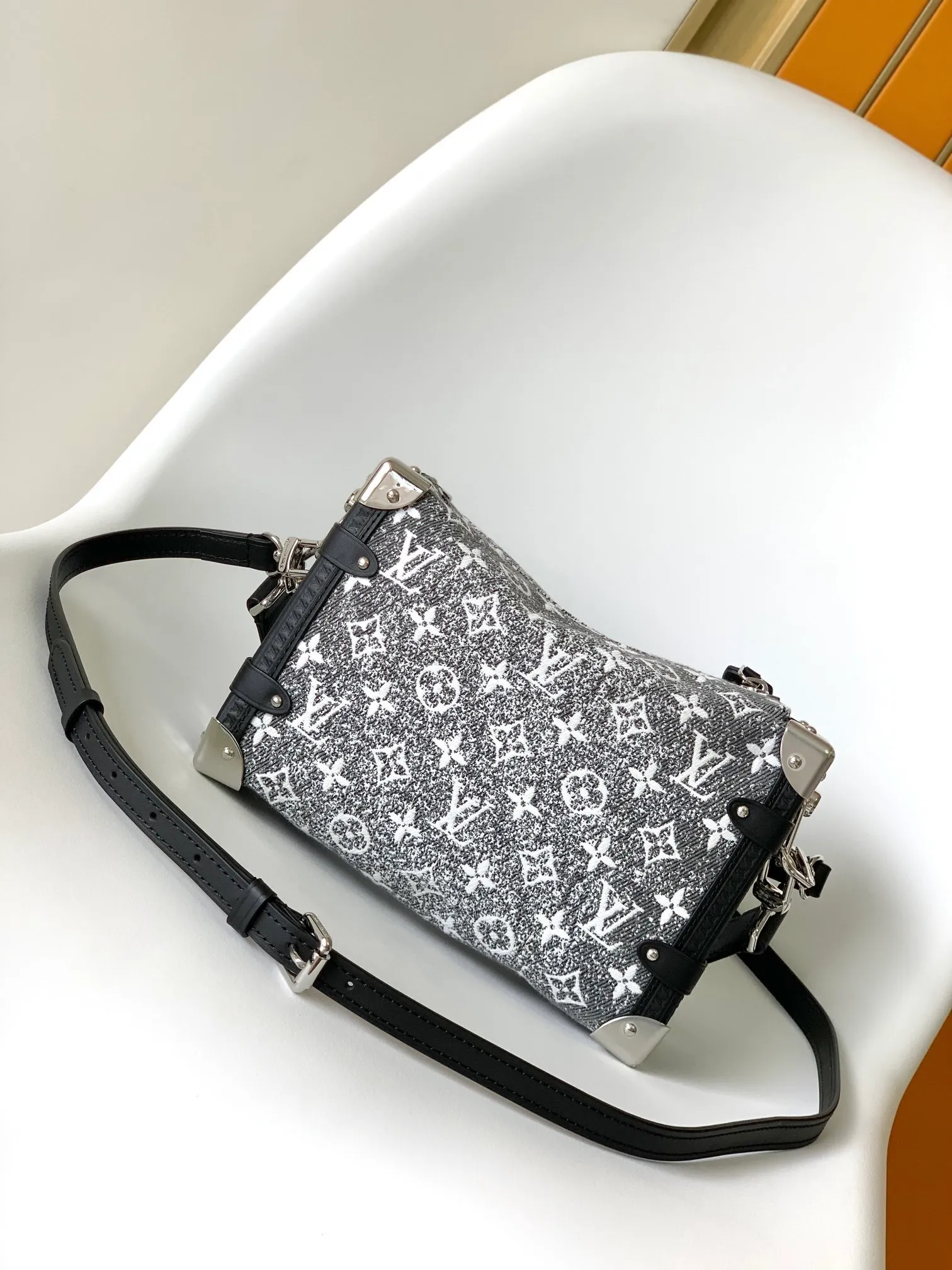 All Categories Official Website "Brand Women's Bags" Women's Bags 💙 LV 2026 New LV Crossbody Bag