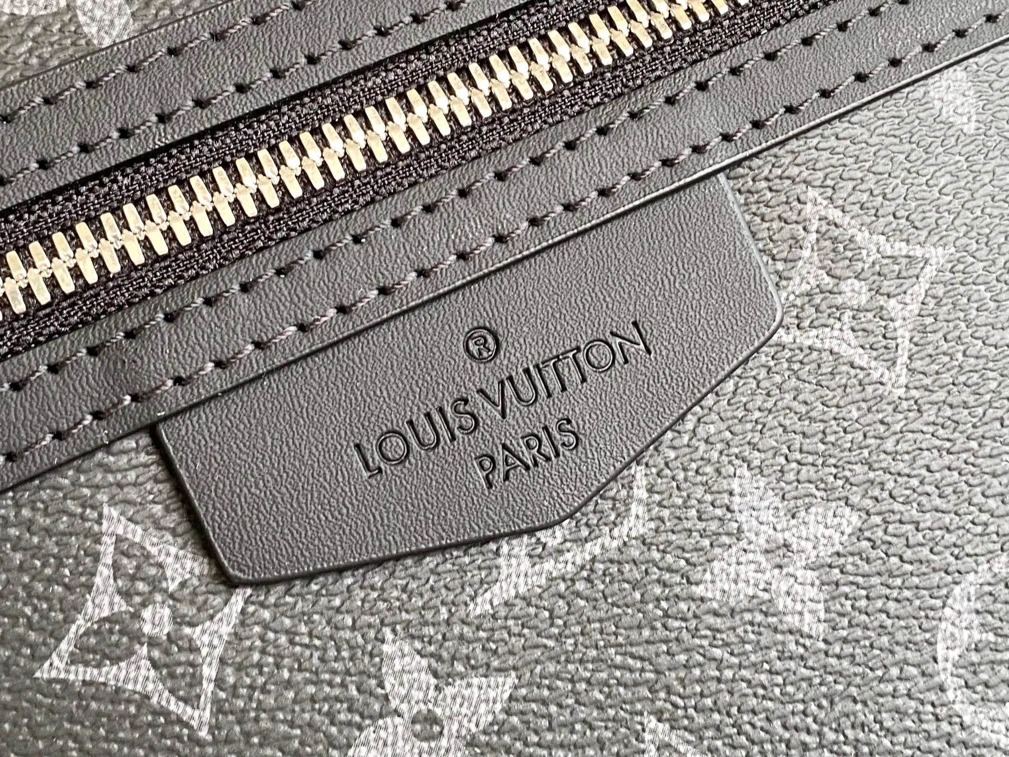 All categories 💚 Authentic bags 💚 LV LV classic backpack
