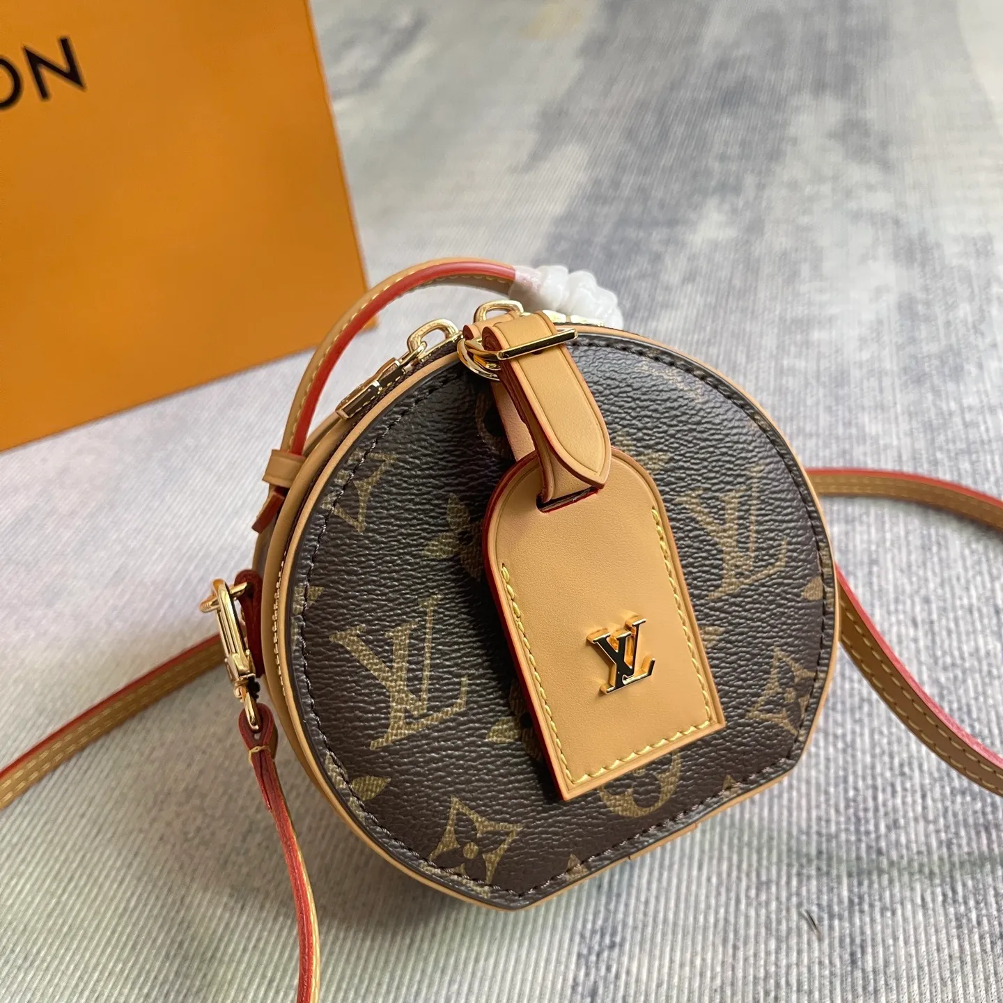 All Categories Official Website "Brand Women's Bags" Women's Bags 💙 LV 2026 New LV Crossbody Bag