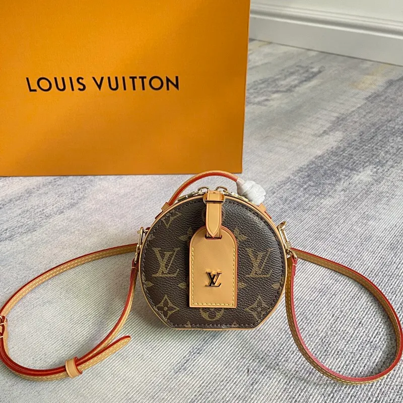 All Categories Official Website "Brand Women's Bags" Women's Bags 💙 LV 2026 New LV Crossbody Bag