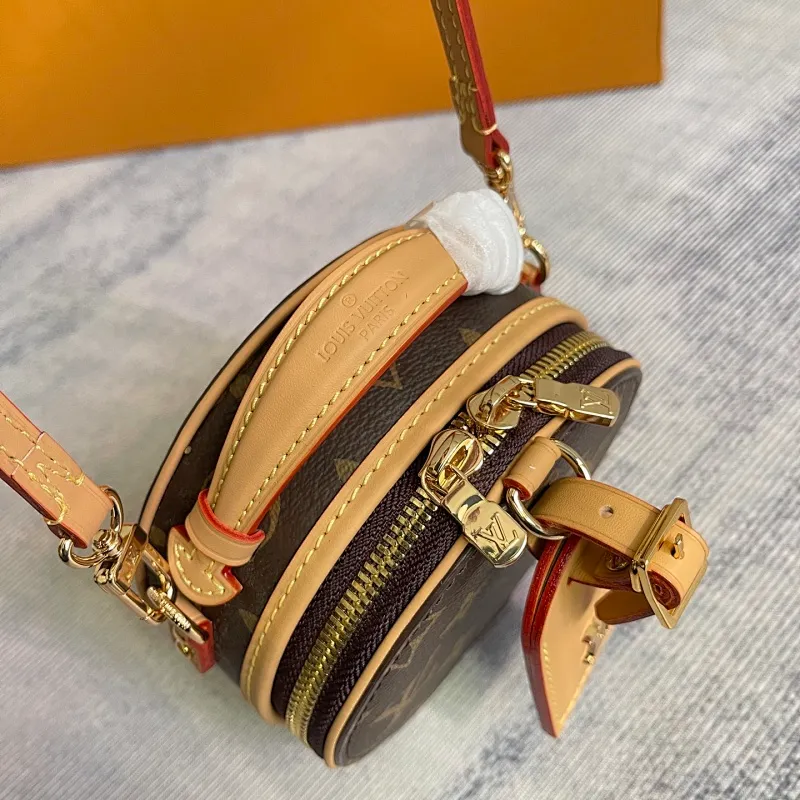 All Categories Official Website "Brand Women's Bags" Women's Bags 💙 LV 2026 New LV Crossbody Bag