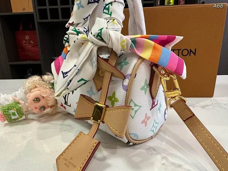 All Categories Official Website "Brand Women's Bags" Women's Bags 💙 LV 2025 New LV Crossbody Bag