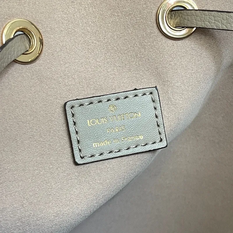 All Categories Official Website "Brand Women's Bags" Women's Bags 💙 LV 2025 New LV Crossbody Bag