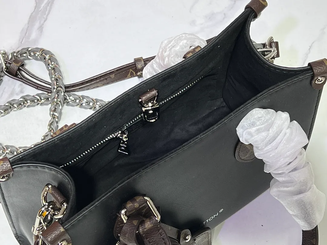 Batch 280💰Bubble Bubble Upgraded Original M20143 M45659 M45653 M46373 Full Apricot Mini Top Original This OnTheGo Tote bag is printed and dyed with the Monogram pattern and then embossed on soft grained cowhide. Its ample interior can accommodate laptops and other office supplies. The full leather embossed large flower mommy bag has a small BB size. The long and short handles are easy to carry or carry on the shoulder. Dimensions: 25.0 x 11.0 x 19.0 cm