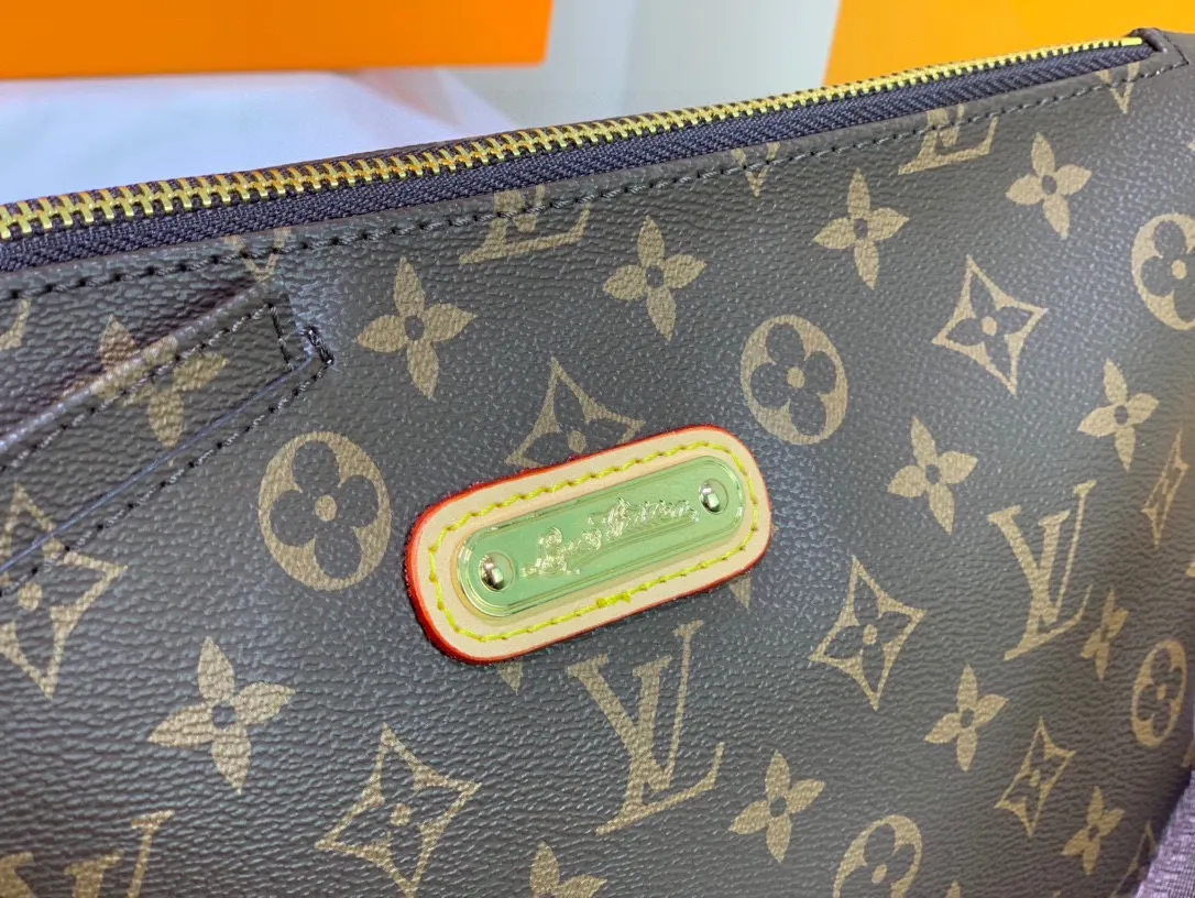 Batch 220💰Original goods‼ ️Fully praised by word of mouth! Model M40719 Size: Width 30 16 [LV] Original leather hot model 💪💪 Original Korean second-hand bag introduced [strong] trendy and practical‼ ️Details can fully explain the quality🏆