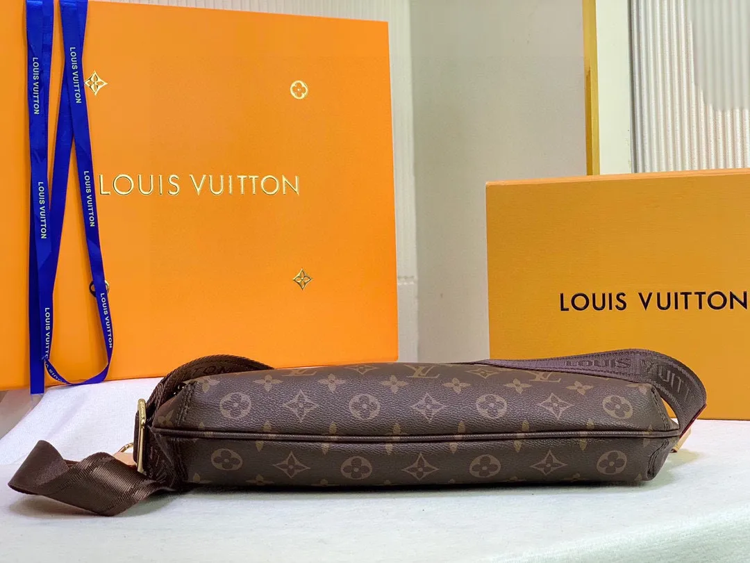 Batch 220💰Original goods‼ ️Fully praised by word of mouth! Model M40719 Size: Width 30 16 [LV] Original leather hot model 💪💪 Original Korean second-hand bag introduced [strong] trendy and practical‼ ️Details can fully explain the quality🏆