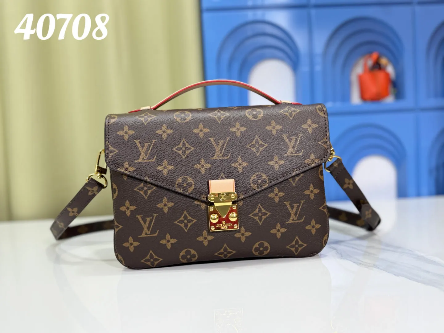 P220 Upgraded original M44875 presbyopic M44876 yellow flower M40780 shipped Métis handbag's compact shape exudes elegance. Made of soft Monogram canvas, compact size with many practical pockets and compartments Dimensions: 25 x 19 x 9 cm