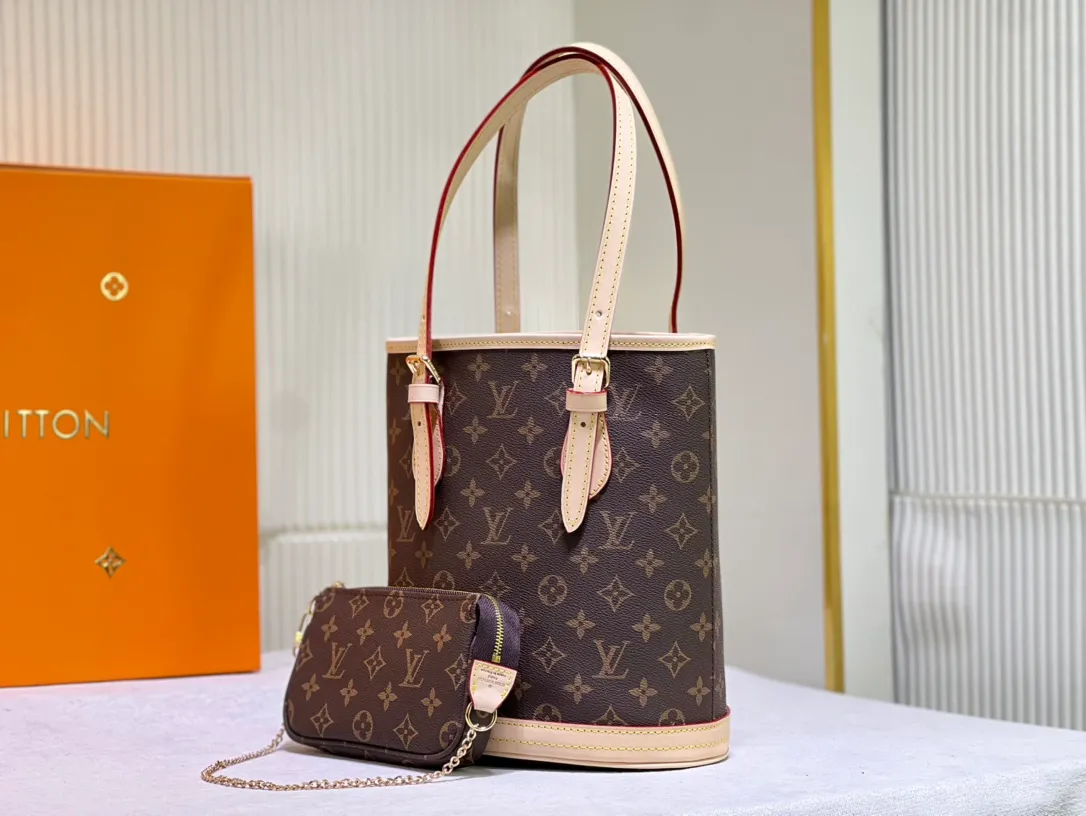 Batch 320💰Changing yellow leather🔥Original goods, high-end quality, full of praise from word-of-mouth. Mother-to-bag bag, very practical. Louis Vuitton has the same lining inside, and the original order is made. Louis Vuitton LV new women's shoulder bag barrel bag M42238. Size 23*26*16cm💪💪💪
