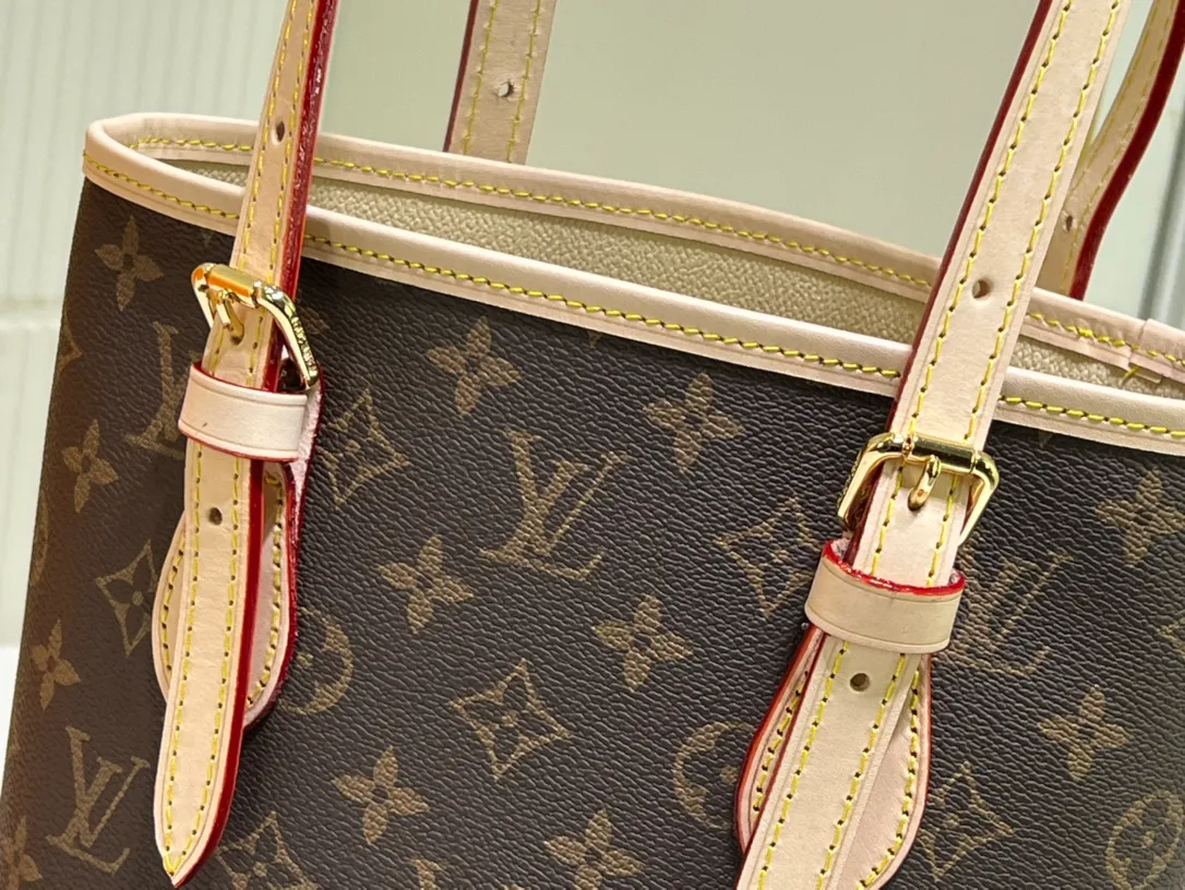 Batch 320💰Changing yellow leather🔥Original goods, high-end quality, full of praise from word-of-mouth. Mother-to-bag bag, very practical. Louis Vuitton has the same lining inside, and the original order is made. Louis Vuitton LV new women's shoulder bag barrel bag M42238. Size 23*26*16cm💪💪💪