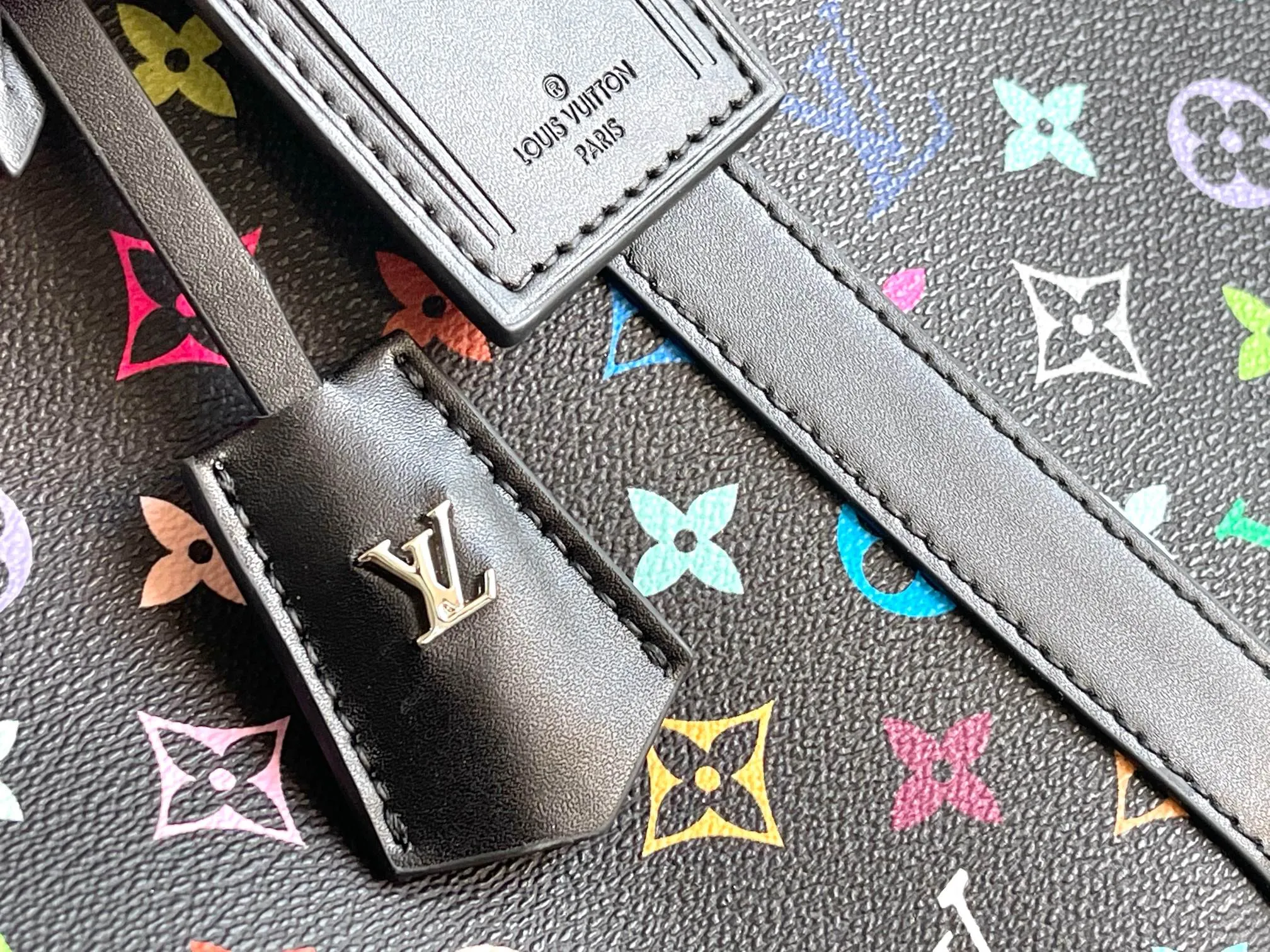 💰1180 The new top original order has arrived M13745 black color transcoding chip 33 color series LV2025 spring and summer and Takashi Murakami joint model Fashion is a cycle to celebrate the 20th anniversary of the joint name Size: 50.0X29.0X23.0cm