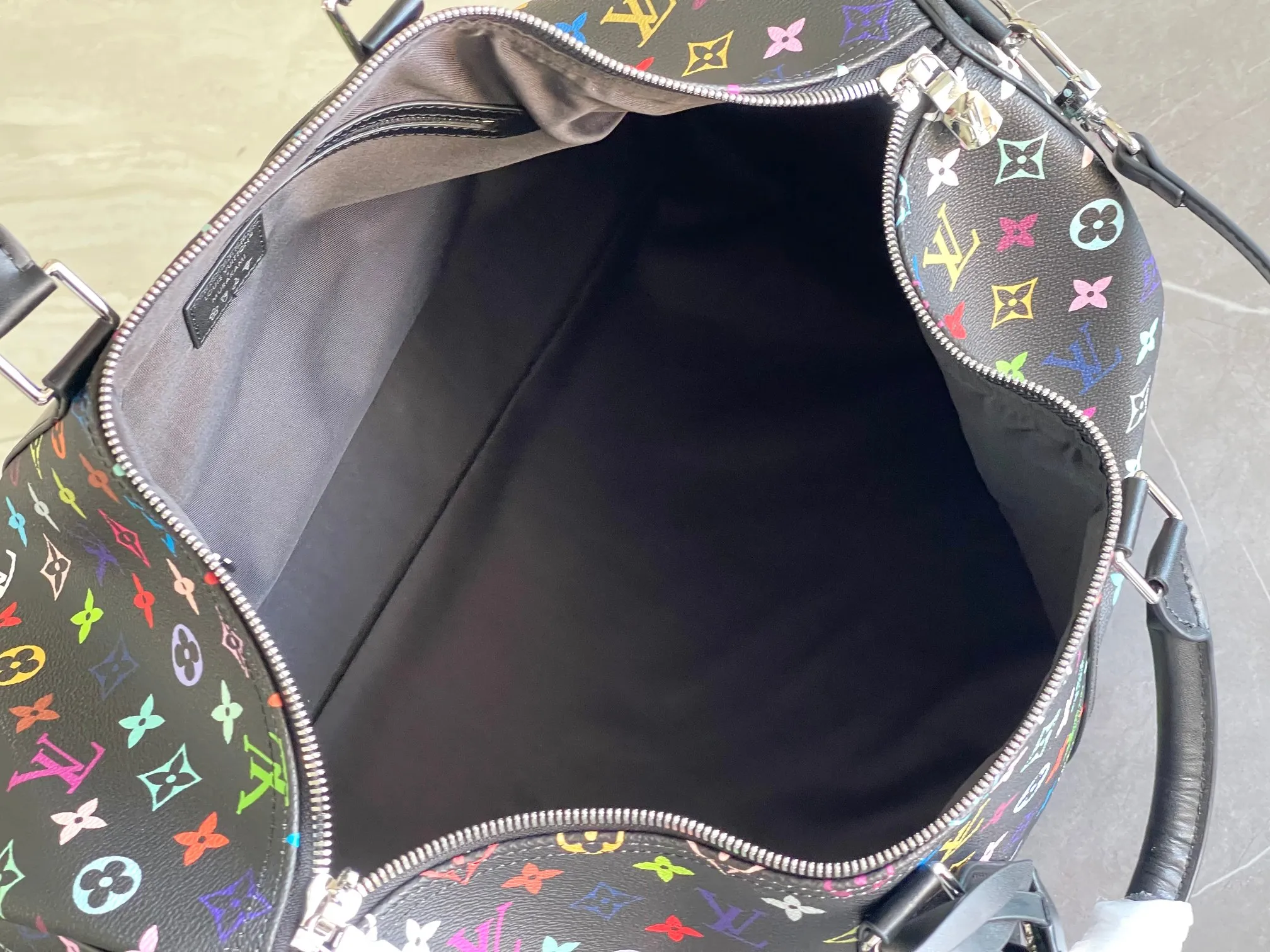 💰1180 The new top original order has arrived M13745 black color transcoding chip 33 color series LV2025 spring and summer and Takashi Murakami joint model Fashion is a cycle to celebrate the 20th anniversary of the joint name Size: 50.0X29.0X23.0cm