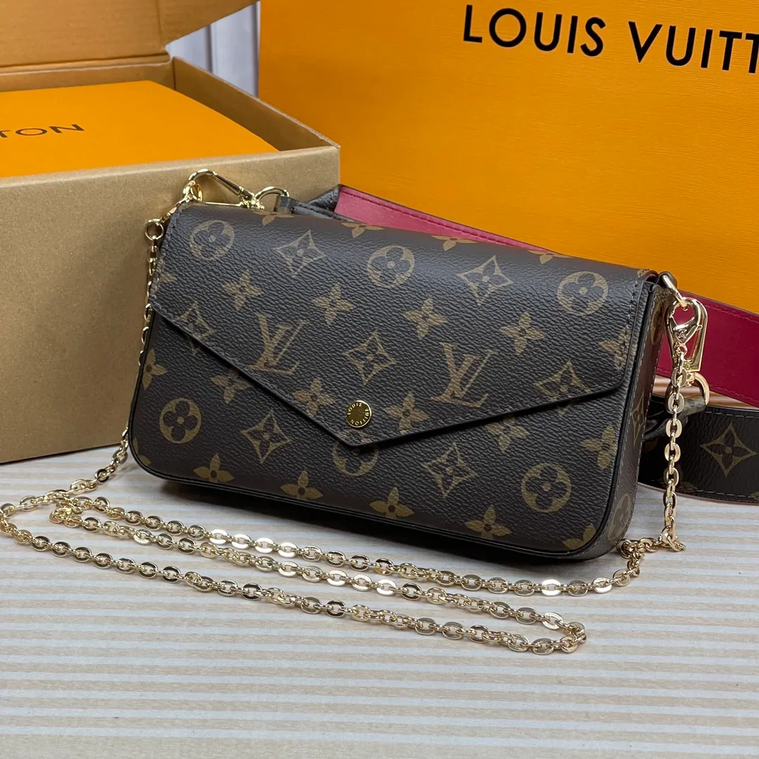 [Upgraded version] P480🐶Upgraded version. High quality. Semi-steel hardware M61276🐶 Comes with complete packaging. The Pochette Felicie handbag is elegant and compact, and contains two detachable pockets. It is a fashionable choice for carrying and organizing your daily necessities. More than just a wallet, it can be used as a charming clutch or small handbag once the gold chain is removed. Dimensions: 21.0 x 11.0 x 2.0 cm