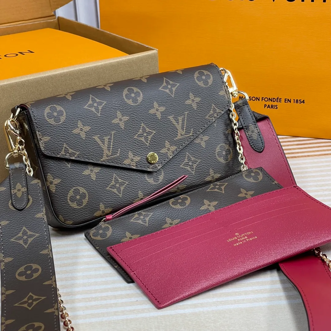 [Upgraded version] P480🐶Upgraded version. High quality. Semi-steel hardware M61276🐶 Comes with complete packaging. The Pochette Felicie handbag is elegant and compact, and contains two detachable pockets. It is a fashionable choice for carrying and organizing your daily necessities. More than just a wallet, it can be used as a charming clutch or small handbag once the gold chain is removed. Dimensions: 21.0 x 11.0 x 2.0 cm