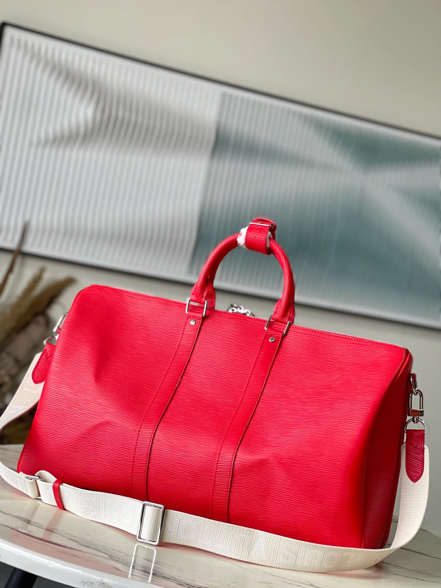 💰1560 (top layer leather) top original order M23721 This Keepall Bandouliere50 handbag is made of the brand's new Epi Dimensions: 50 × 29 × 23 cm