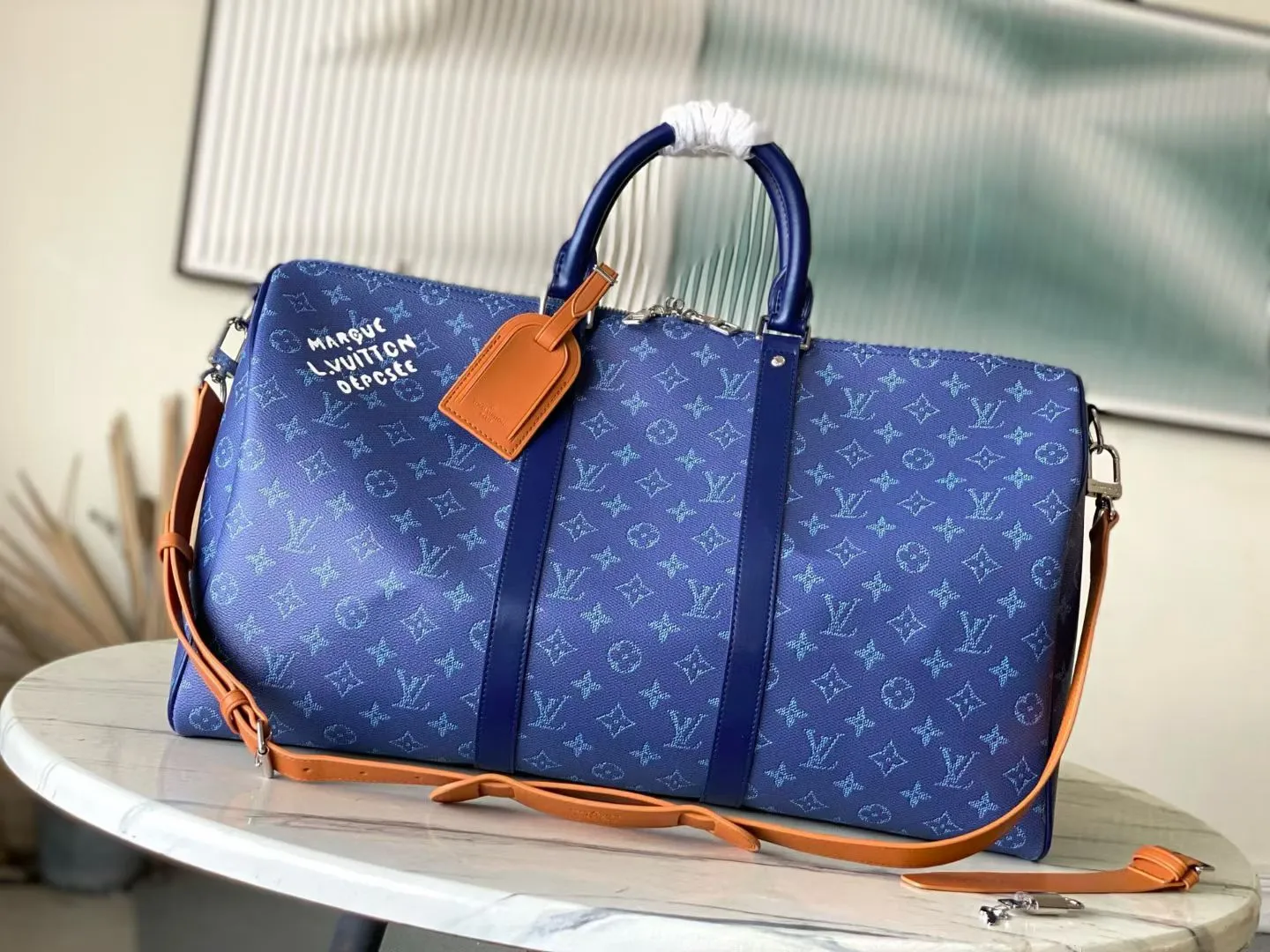💰1280 Top original order M26864 blue 163c01 dynamic chip 2026 early spring men's bag crossbody handbag Region: Paris Quarter: 2026 early spring brand: Louis Vuitton Louis Vuitton (available in November) 26 early spring Heritage Keepall 50 size 50.0X29.0X23.0 cm