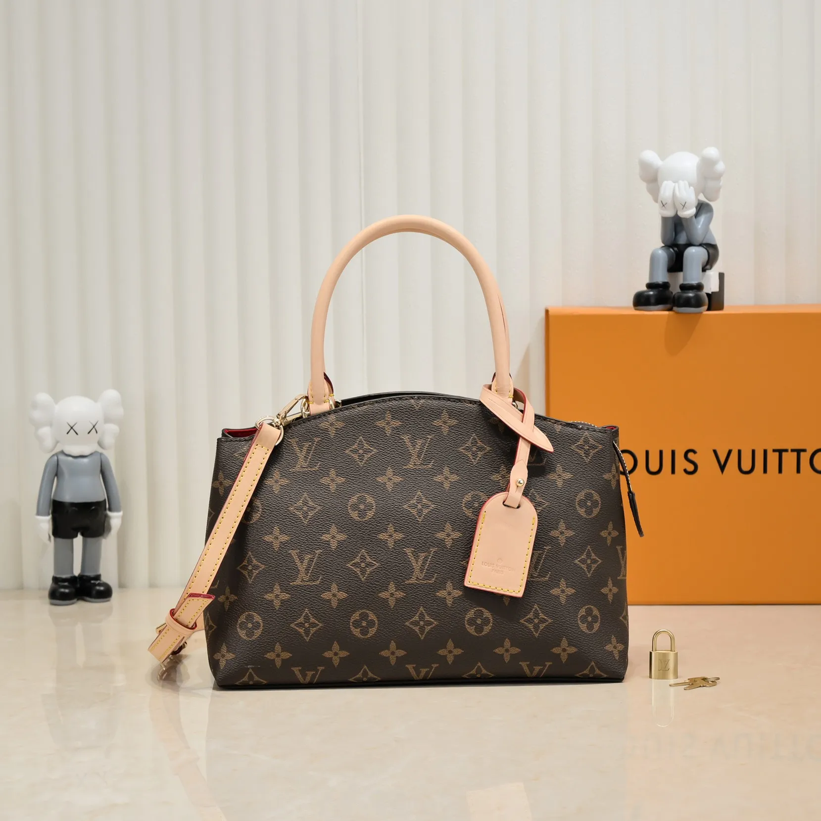 Batch 360💰Small size 2021 new LV New Grand palais mm🎉🎉🎉LV Louis Vuitton calfskin print trend fashionable shoulder bag, N45811. Size: 29-18-12.5