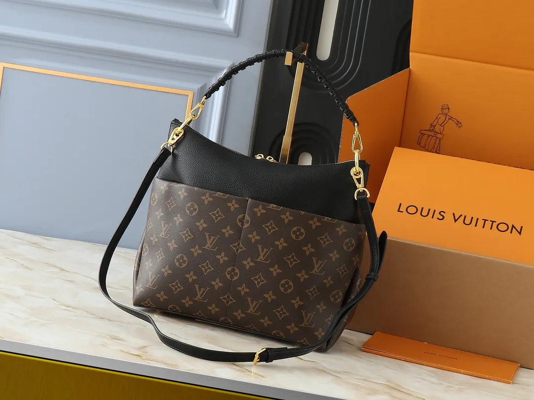 💰240💰Upgraded from the original M45522, 43170. This MONOGRAM canvas material is a new style of Melie handbag, a fashionable must-have item. Veau Cachemire leather material. Full leather embossed woven wrist double bag shopping bag. Lightweight and comfortable to carry. Unique vertical and narrow shape with modern style. Zipper pocket with metal engraved zipper puller for more personality. Size: 33x16x30cm
