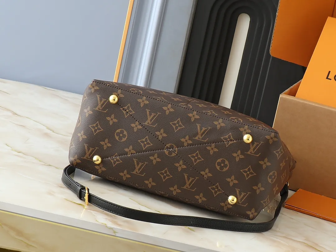 💰240💰Upgraded from the original M45522, 43170. This MONOGRAM canvas material is a new style of Melie handbag, a fashionable must-have item. Veau Cachemire leather material. Full leather embossed woven wrist double bag shopping bag. Lightweight and comfortable to carry. Unique vertical and narrow shape with modern style. Zipper pocket with metal engraved zipper puller for more personality. Size: 33x16x30cm