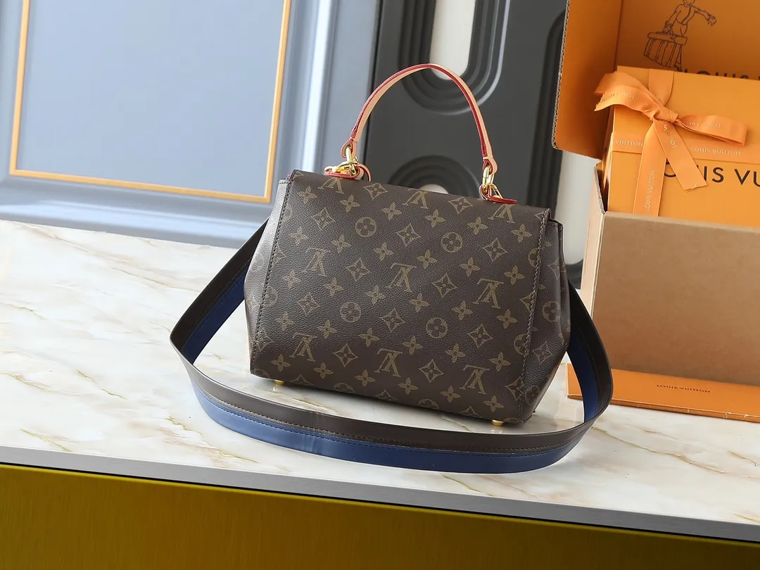 💰260💰Upgraded from the original M42738 M44863. The pure structure and silhouette of this CLUNY BB handbag will never go out of style, and the straps adopt bright colors that are popular nowadays. The Cluny bag is very practical and is the ideal business bag. The top handle can meet the different requirements of hand carry and elbow carry, and the removable shoulder strap can also meet the requirements of shoulder carrying. Magnetic clasp keeps personal finances safely stored. 28.0x 20.0x 10.0cm