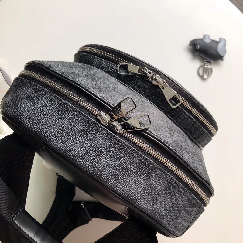 💰1100 top-quality original actual photos ⭕️⭕️ 🌱N58024 This Michael backpack is made of Damier Graphite canvas, lightweight, stylish and comfortable. It can hold a laptop, books and other necessities for both work and leisure. 26 x 45 x 17 cm (Length x Height x Width) - Damier Graphite canvas - Carry-on dimensions - Two exterior zippered pockets - Computer compartment with thermocompressed foam padding - Mobile phone pocket - Double zipper closure for security and convenience - With D-ring for keys