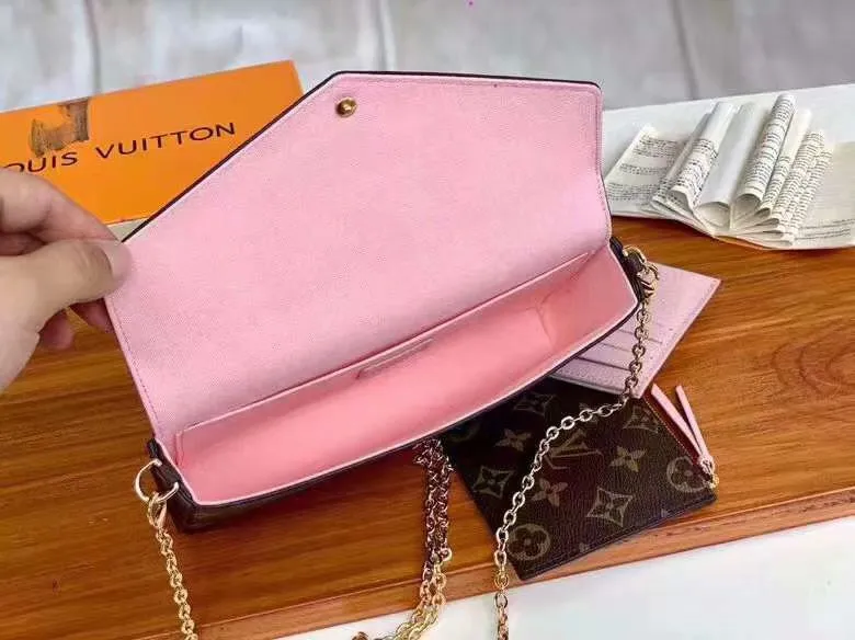 P140 Model: 61276 Size 21/11/2 Introduction: The Louis vuitton Felicie three-piece handbag is elegant and luxurious. It contains two detachable pockets and is a fashionable choice for carrying and organizing your daily necessities. It is more than just a wallet, after removing the gold chain, it can also be used as a charming clutch or small handbag ""