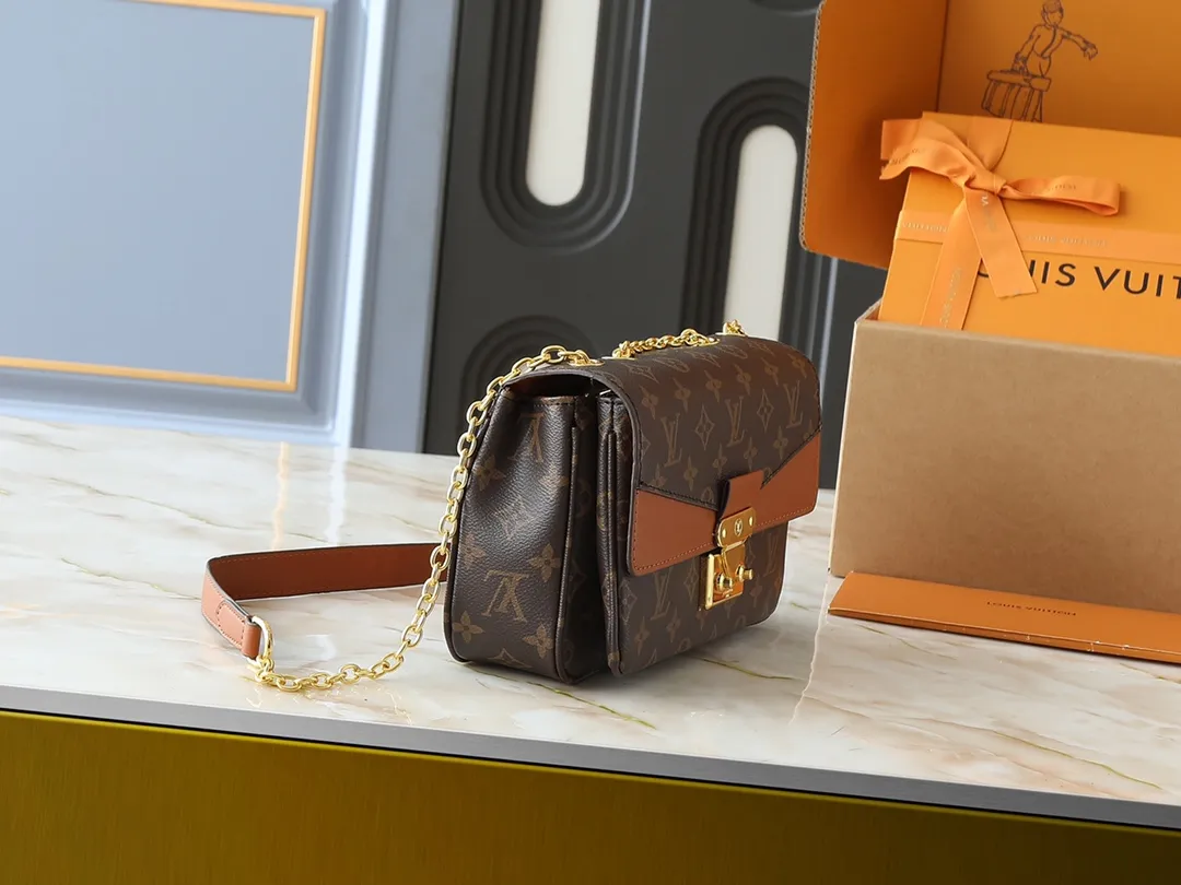 💰260💰Upgraded from the original M46199 M46201 M46200 M46127 M46126 This Marceau chain bag is made of Monogram Empreinte embossed leather, with a plain leather flap and soft leather lining. The signature S-lock clasp and chain add to the elegance, and there's room for a large wallet and iPhone Pro Max. Dimensions:24.5x15x6.5