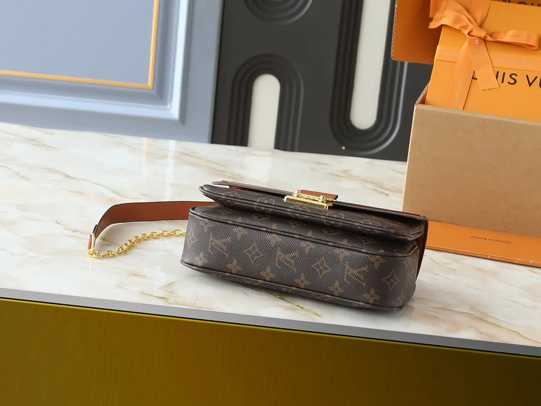 💰260💰Upgraded from the original M46199 M46201 M46200 M46127 M46126 This Marceau chain bag is made of Monogram Empreinte embossed leather, with a plain leather flap and soft leather lining. The signature S-lock clasp and chain add to the elegance, and there's room for a large wallet and iPhone Pro Max. Dimensions:24.5x15x6.5