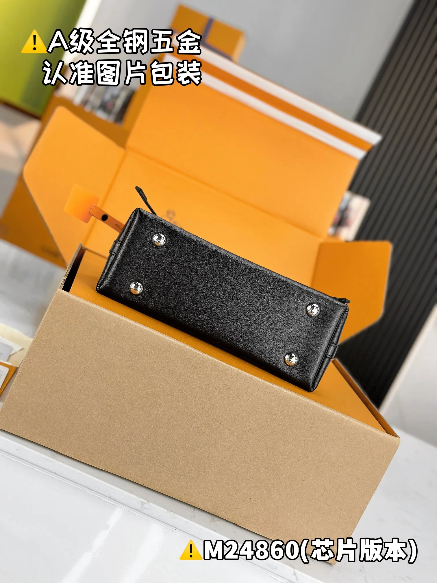 💰2000 [Authentic grade] [Special grade MB original leather] CARRYALL BB handbag Model: M24860/M12888 Material: A+ grade all-steel hardware, imported original fabric Packaging: Full set of original duty-free MB packaging Size: 26x17x10cm