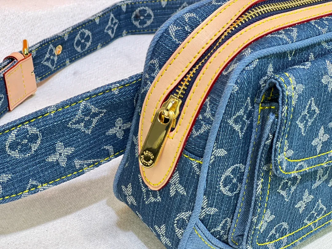 Batch 320💰denim with discolored yellow leather💥original Louis Vuitton denim series, high-end quality, full of praise, trendy style, super good tower clothes, same style as Yang Mi, medieval out-of-print limited edition, waist bag, size: length 25*width 6.5*height 15, style number: 44466