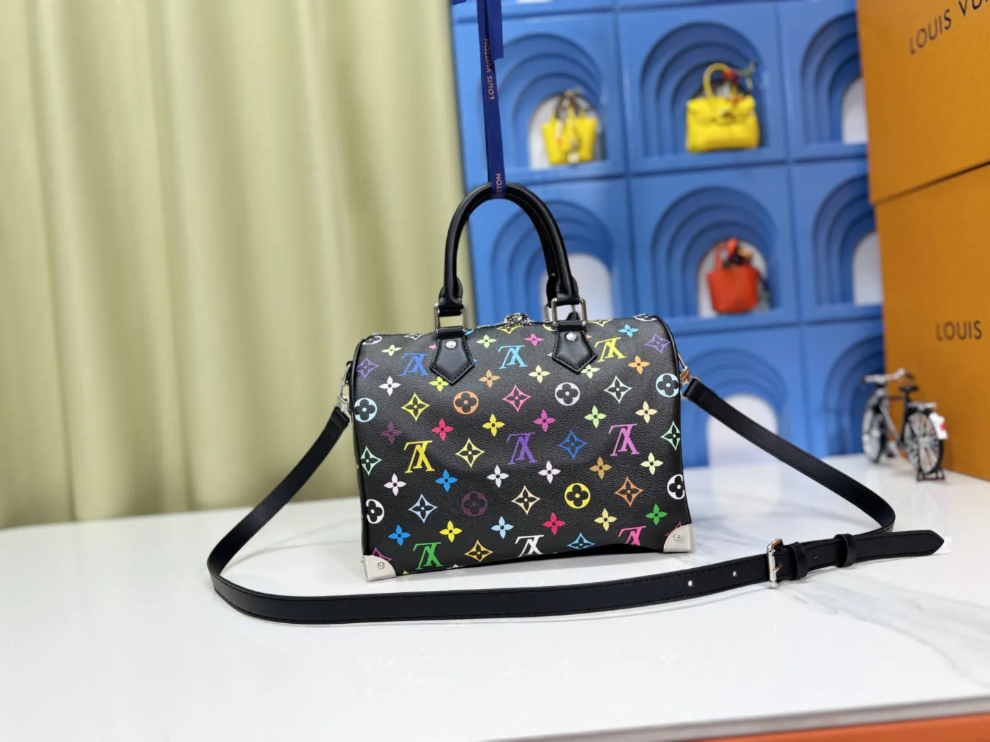P280 Upgraded original M13805 M13257 M40390 LV Murakami Takashi co-branded NANOSPEEDY handbag This Nano Speedy handbag combines Monogram canvas and cow leather trim printing, with 33 colorful colors to interpret white, black and white tricolor. It has been launched in twelve sections and is very popular around the world and is loved by celebrities. 25.0 x 19.0 x 15.0 cm