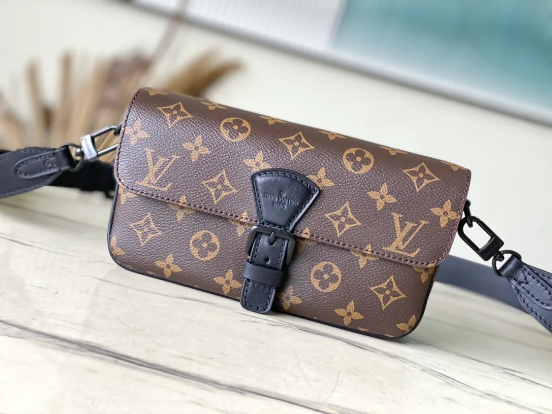 💰900 Top Original Order M83567 Presbyopia This style: The Montsouris mini handbag is inspired by the Montsouris handbag in 1994. It is made of Monogram Eclipse canvas and has a slender configuration. The iconic buckle on the front is equipped with a magnetic buckle. It has multiple interior pockets and compartments, and a detachable and adjustable shoulder strap for easy shoulder or cross-body wear. Dimensions: 22 × 12 × 6 cm