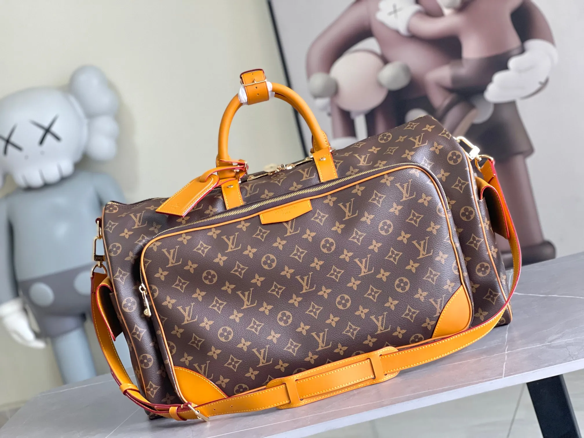 💰1740 Top original order M14735 KEEPALL BANDOULIÈRE 50 travel bag This Keepall BANDOULIÈRE travel bag is made of Damier Salt full first-layer cowhide, using first-layer cowhide leather travel bagoo [handshake] [handshake] to give the large plaid rough texture. The generous capacity lives up to its name, making it perfect for weekend getaways or short trips. Detailed features 50 x 29 x 23 cm.