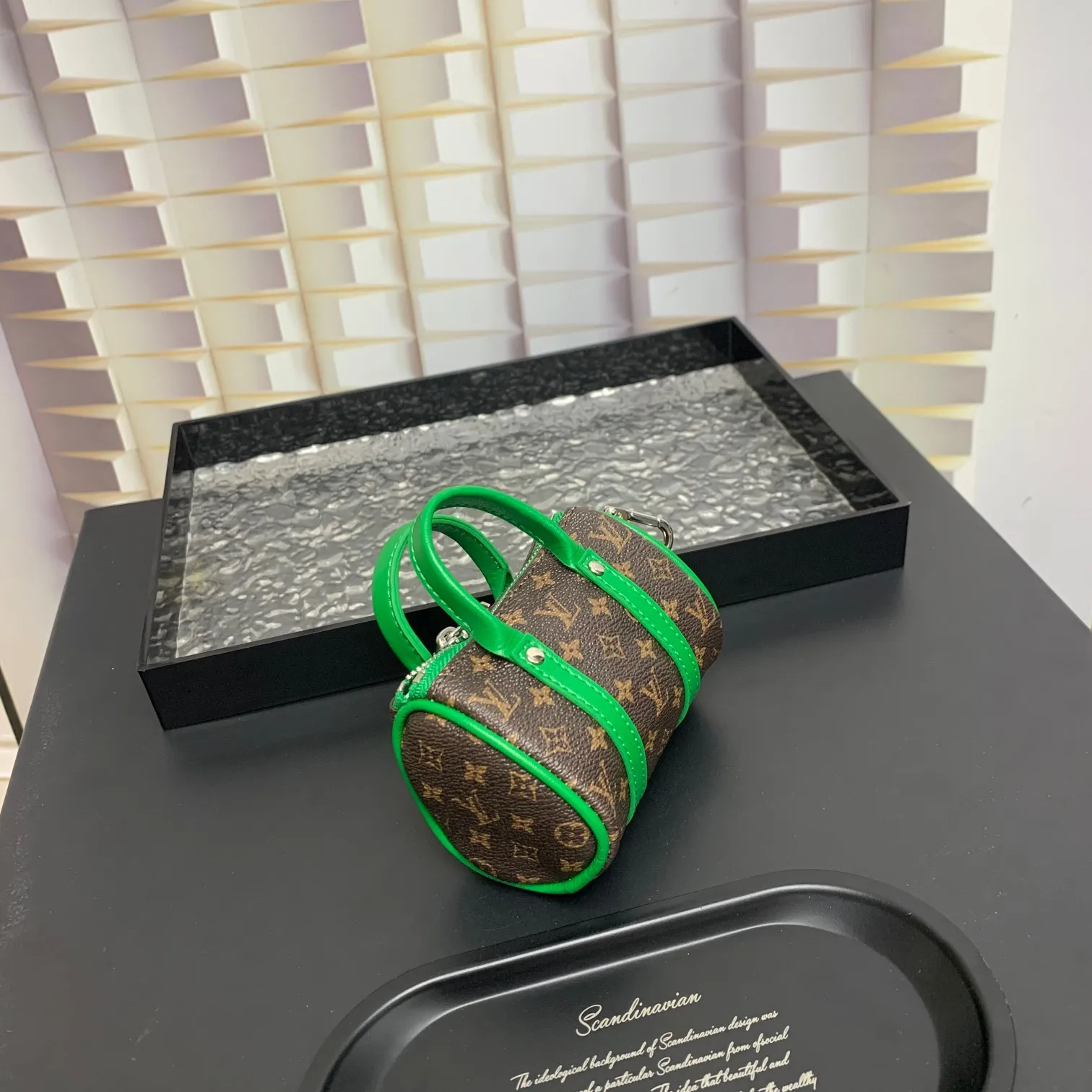 💰200 shipped😍 MINI KEEPALL bag charm and keychain ☀️Louis Vuitton Louis Vuitton lv mini pillow bag pendant ☀️This Mini Keepall bag charm and keychain condenses the classic handbag configuration, boldly showing the spirit of adventure. Monogram canvas with LV inscribed hook buckle, whether hung on a belt or handbag, its zipper closure and built-in keychain ensure secure storage