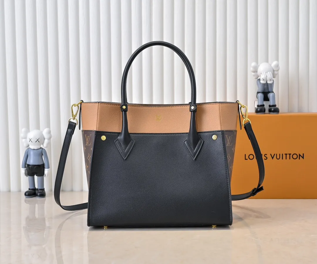 💰360💰Upgraded original [M53826 black embroidery M53825 apricot embroidery M53824 MM53823 presbyopia with black]🔥On My Side handbag shows the elegant fusion of calfskin and classic Monogram canvas. Contrasting canvas shapes the large outer pocket, creating a trompe l'oeil effect as if two handbags merge into one. Plenty of space can easily accommodate office needs, and the adjustable shoulder strap allows for a cross-body style. Dimensions: 30.5 x 24.5 x 14 cm (Length x Height x Width) - Calfskin and Monogram coated canvas - Cowhide leather trim - Microfiber lining - 2 top handles for hand or elbow carry - Adjustable shoulder strap for shoulder or cross-body wear - Lock closure - 2 outer pockets with magnetic closure - Zip pocket - 1 patch pocket